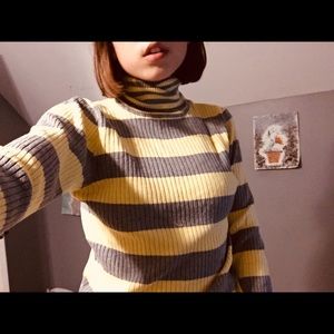 L.e.i Turtleneck T-shirt